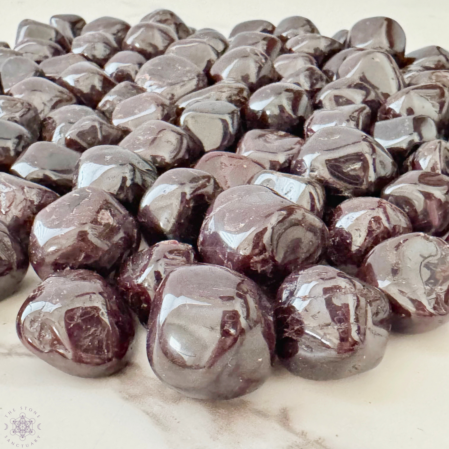 Garnet Tumbled Stones