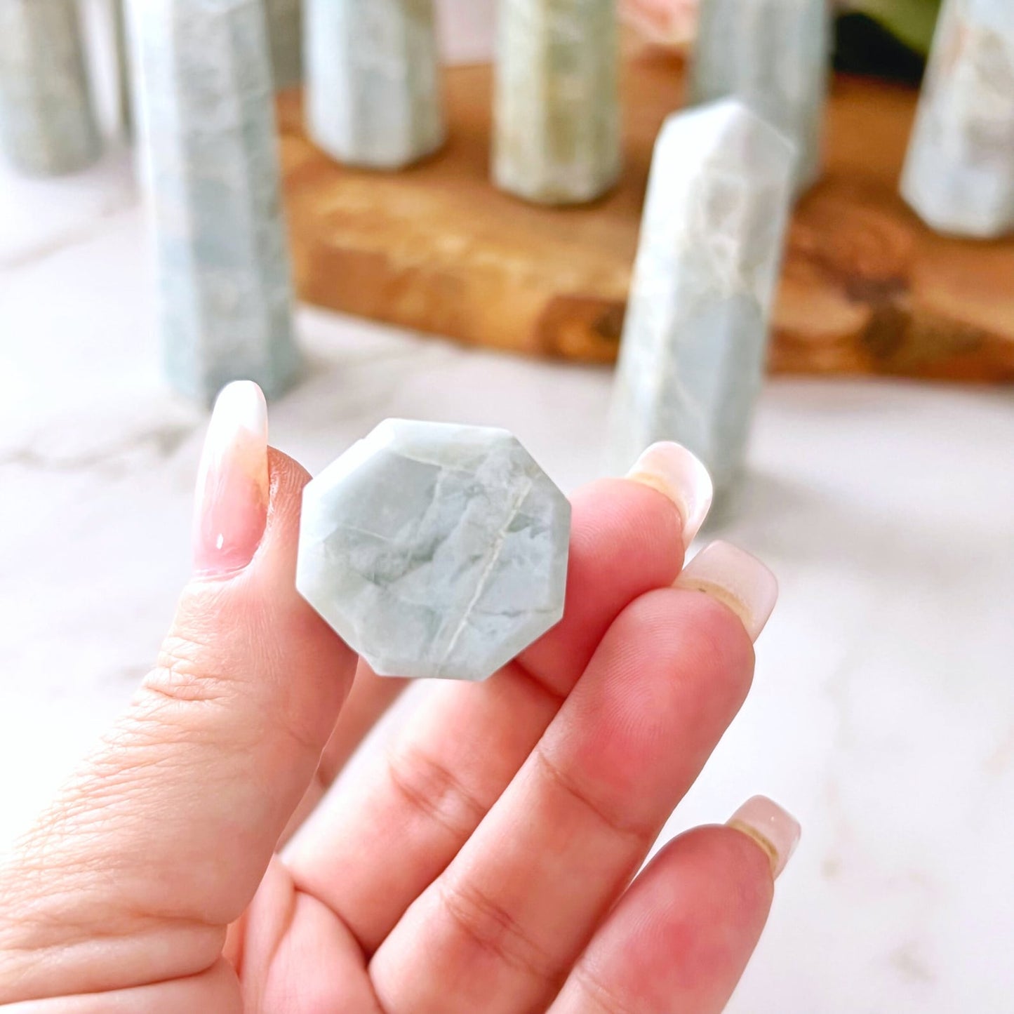 2-3" Aquamarine Standing Point