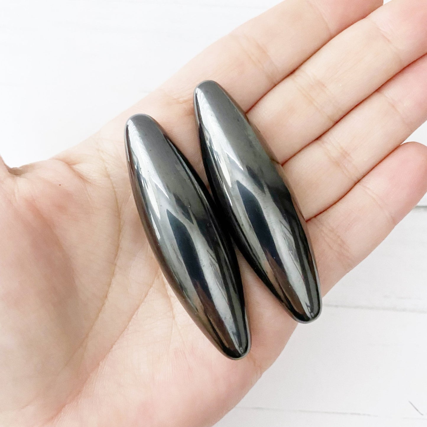 Hematite Rattlesnake Eggs - Elliptical Olive Zingers