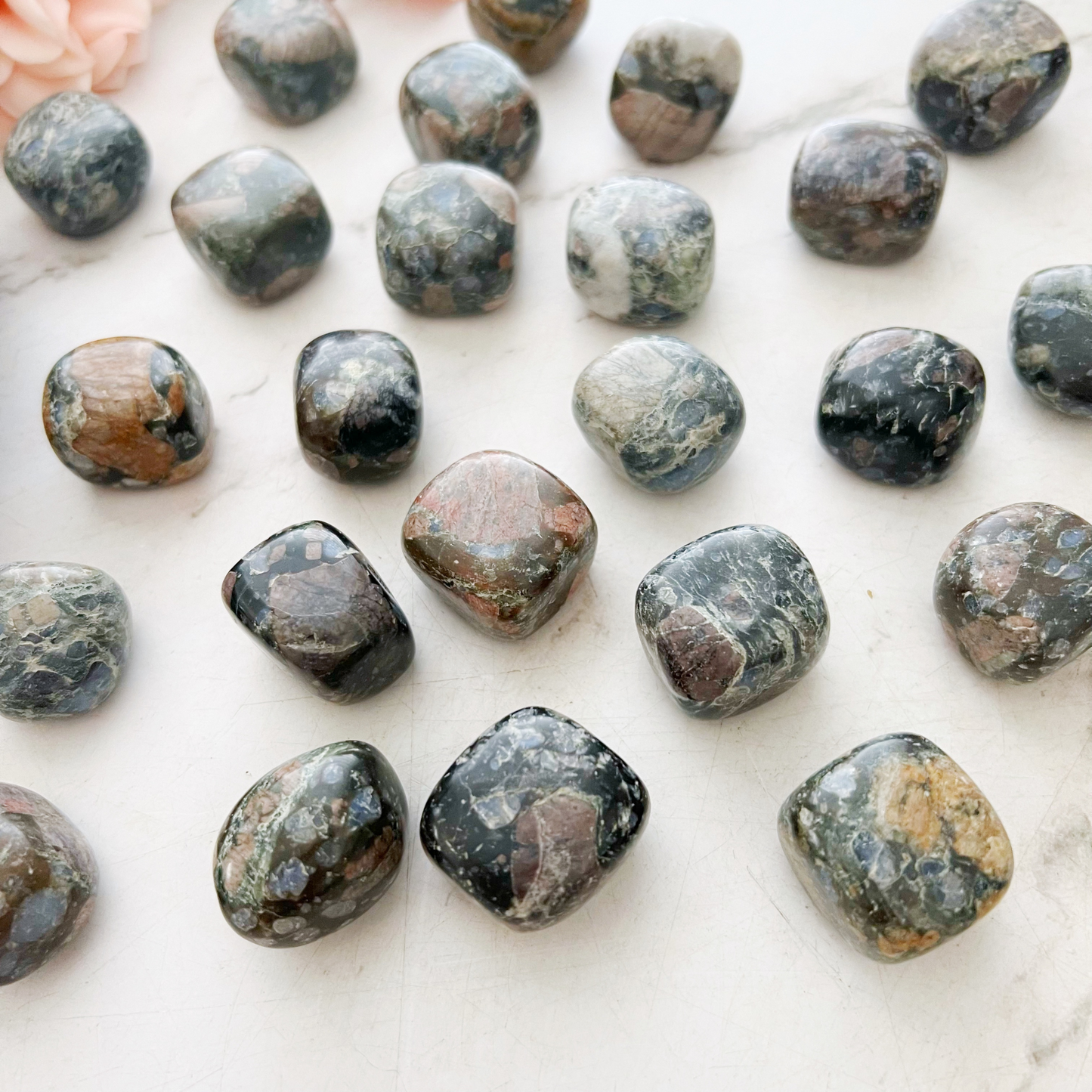 Que Sera Tumbled Stones