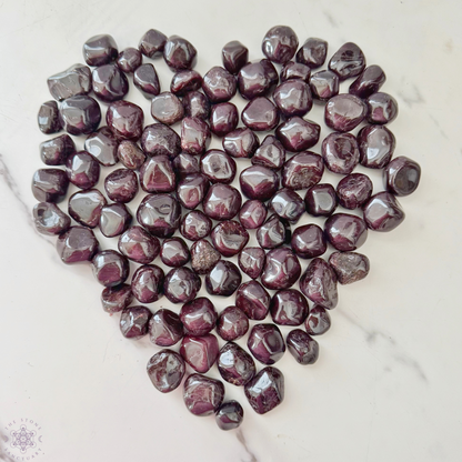 Garnet Tumbled Stones