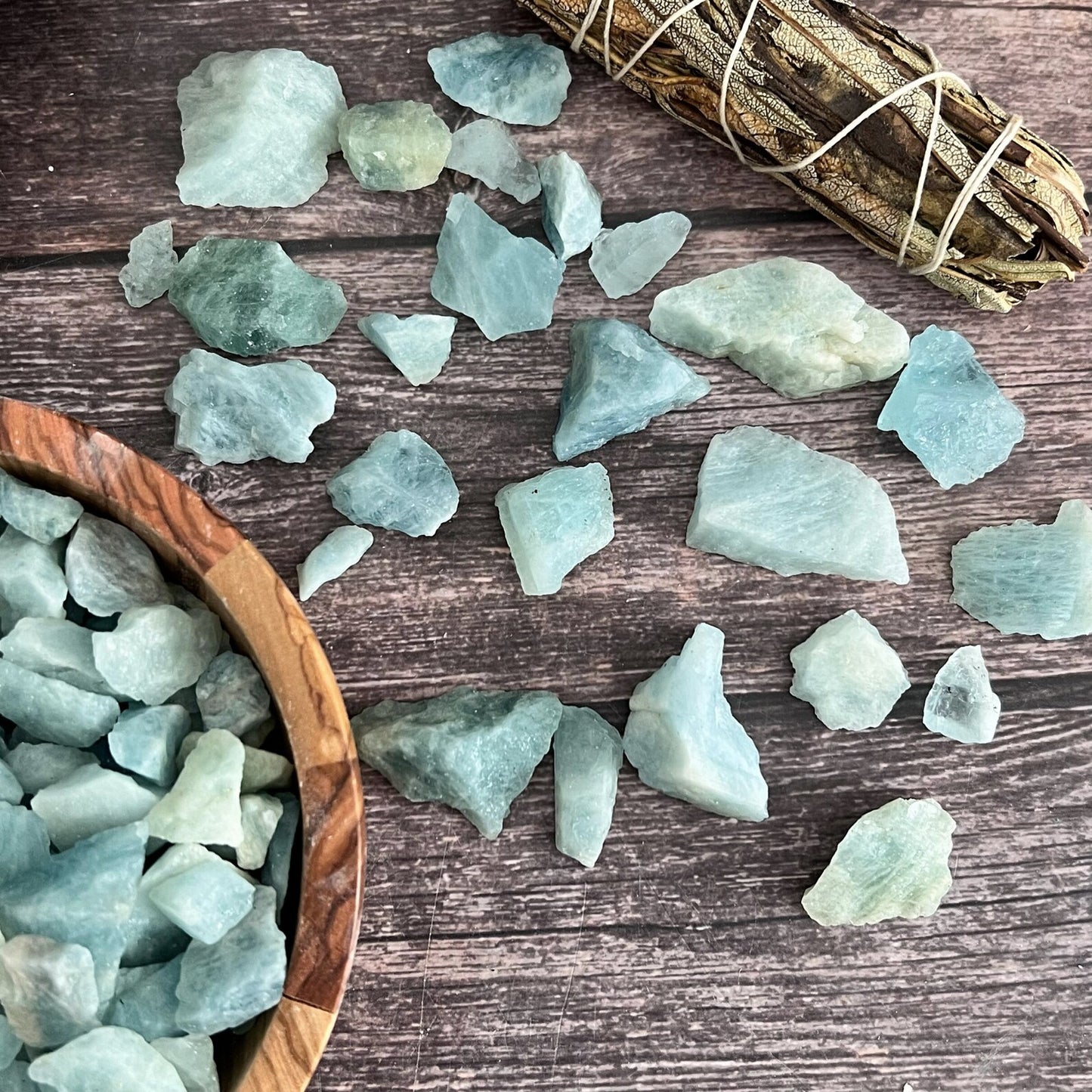 Raw Aquamarine Chips
